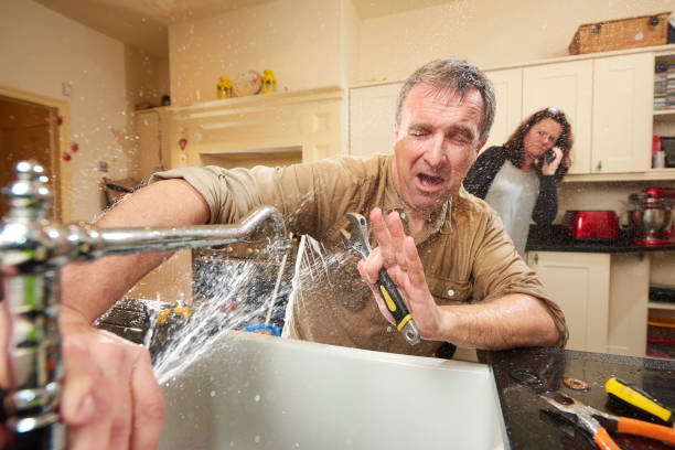 Water damage restoration process in Bardmoor, FL